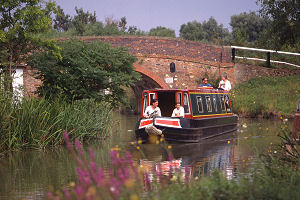 narrowboat hire in England, Wales and Scotland